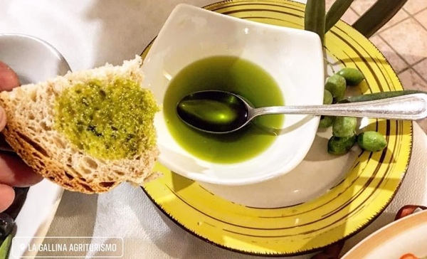 Olio extravergine d'oliva