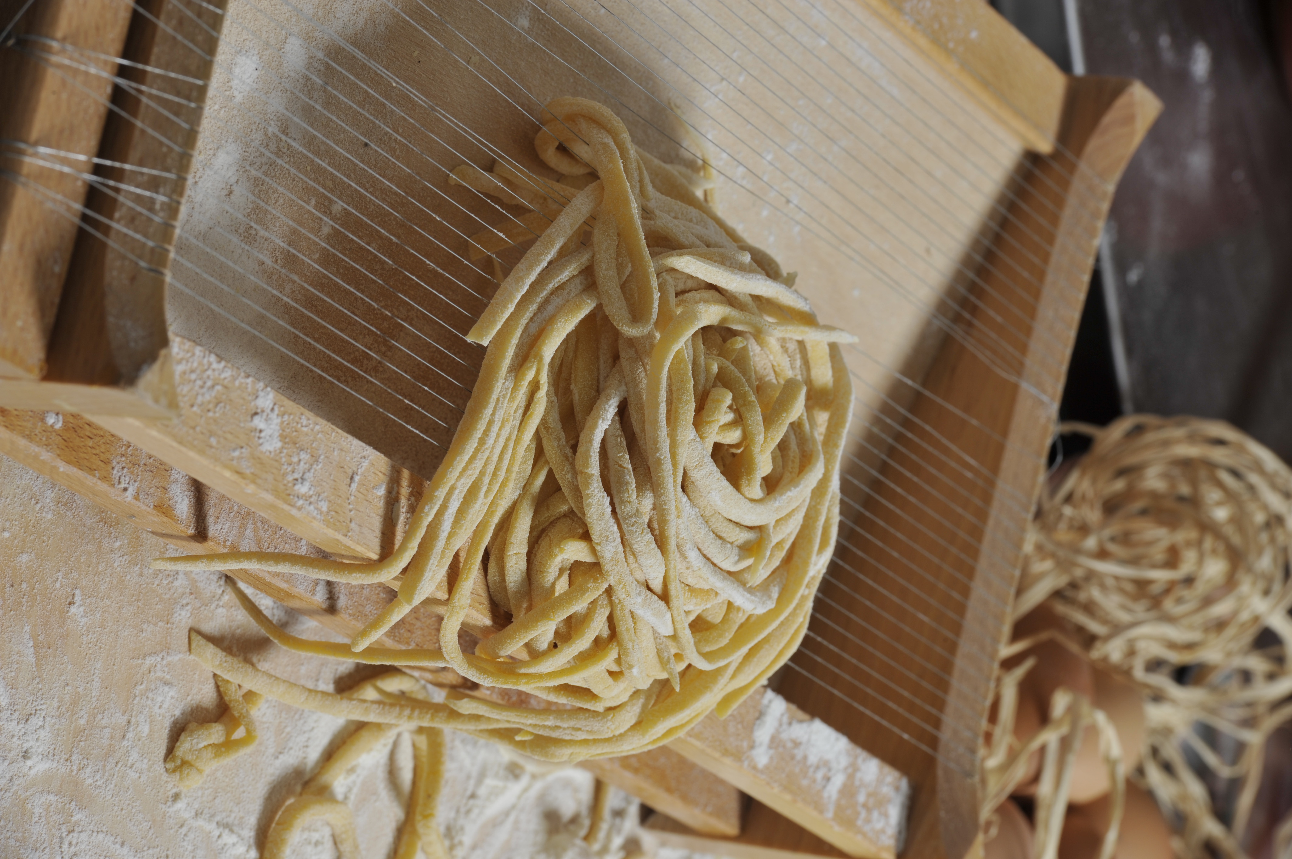 Tagliatella ai funghi e salsiccia